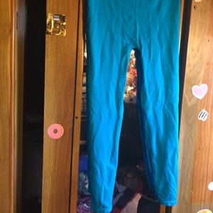 Blue mwdium leggings